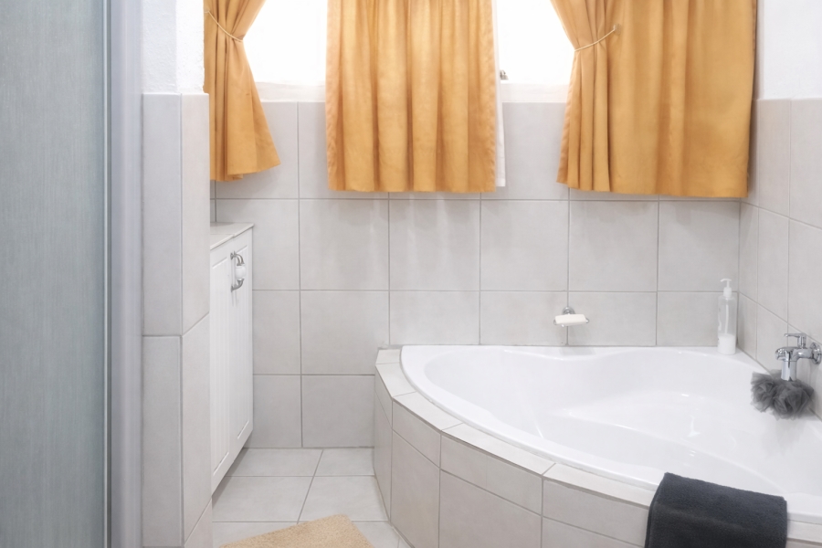 4 Bedroom Property for Sale in Protea Park North West